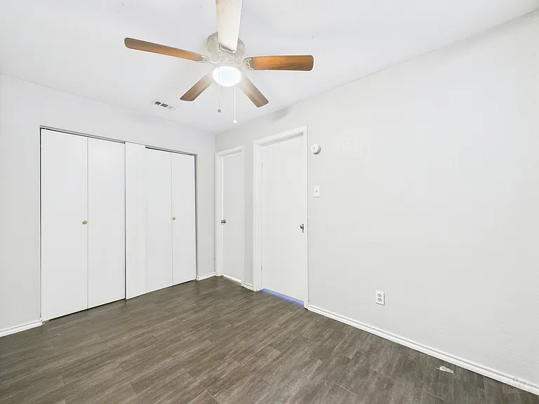 1840 Burton Dr #141 — Photo 17