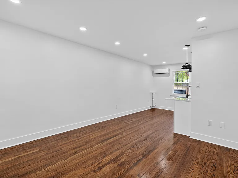 3344 Clay Pl NE — Photo 14