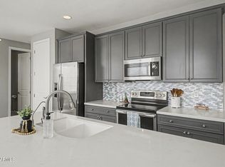 1698 E Bridgeport Pkwy, Gilbert, AZ 85295