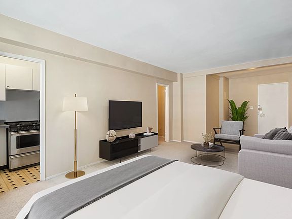 5th image of 315 E 69th St APT 10M