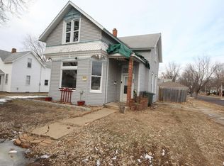 823 State St, Pekin, IL 61554