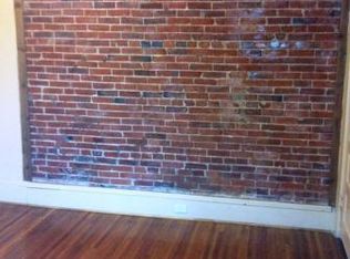 218 Pine St APT B, Jefferson City, MO 65101