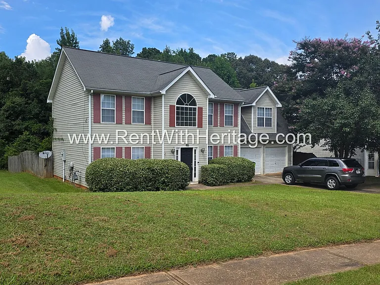 6535 Manor Creek Dr — Photo 2
