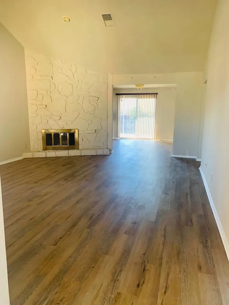 7138 S Darlington Avenue — Photo 1