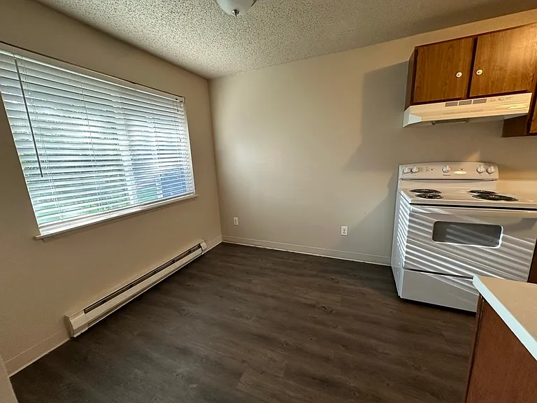 9034 Pacific Ave #16 — Photo 8