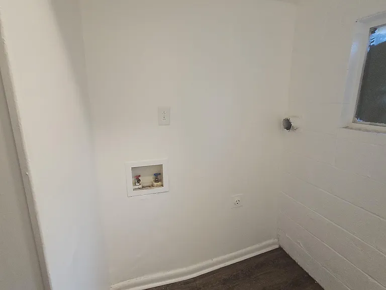909 Ashland Ave — Photo 21