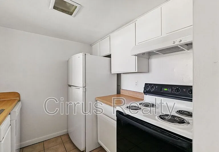 98 Francis St — Photo 6
