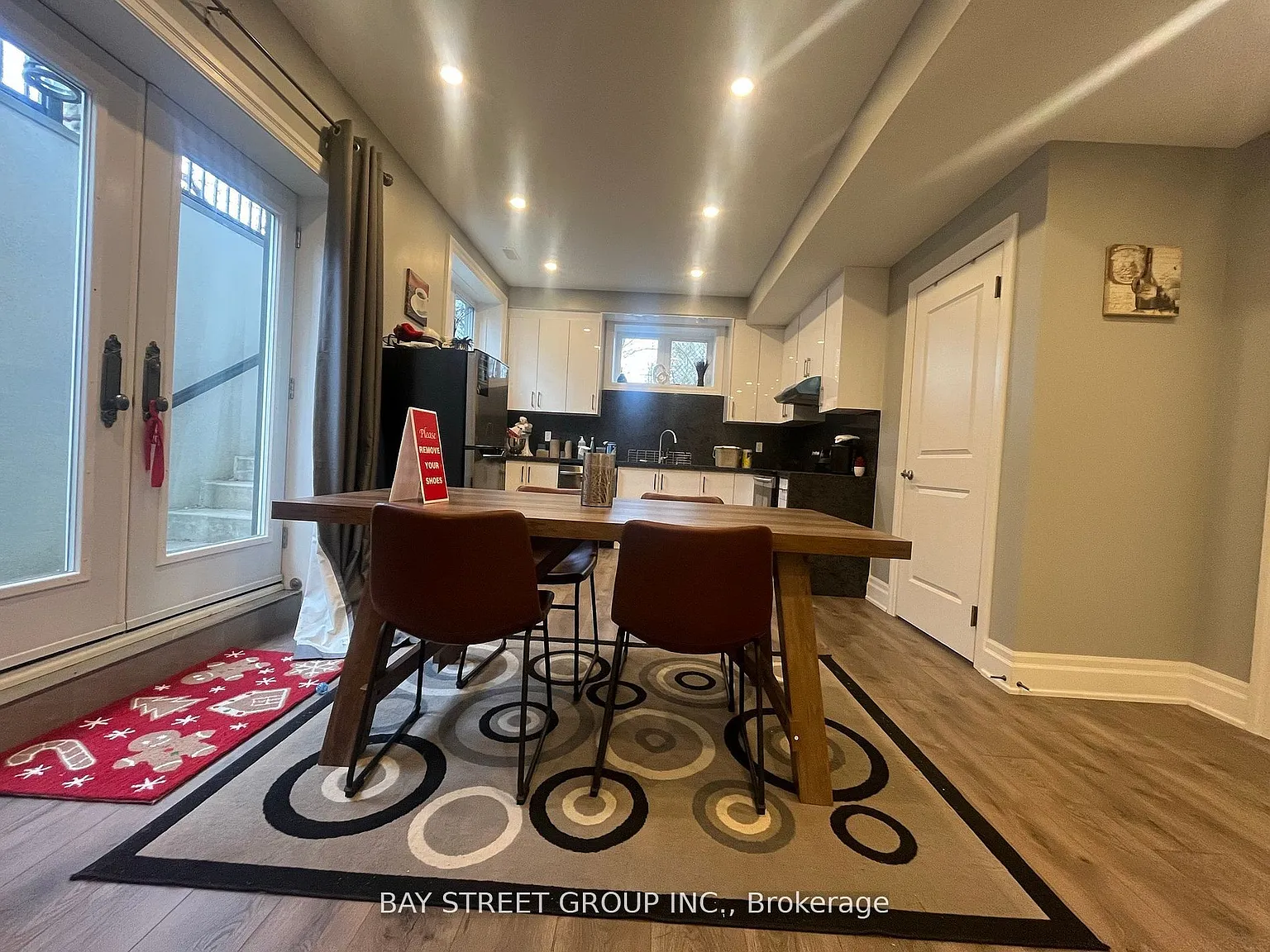 2 bed, $2,550 — Photo 4