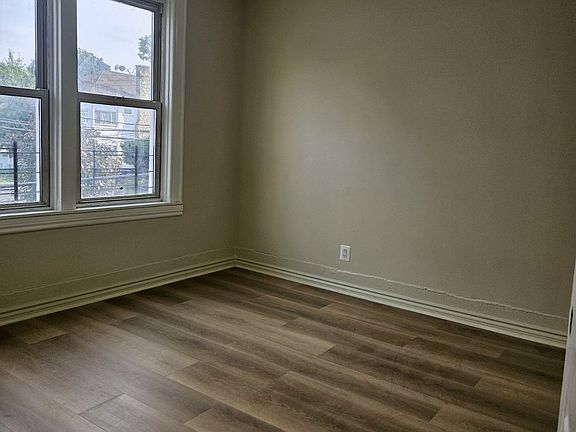 5th image of 9 S 9th Ave Floor 2
