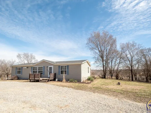 6872 Wild Horse Rd, Mc Louth, KS 66054