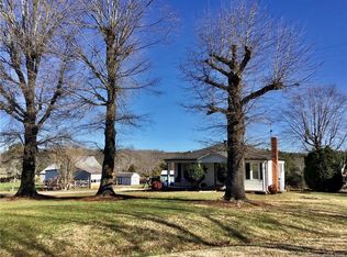 1311 Johnny Martin Ln, Stony Point, NC 28678