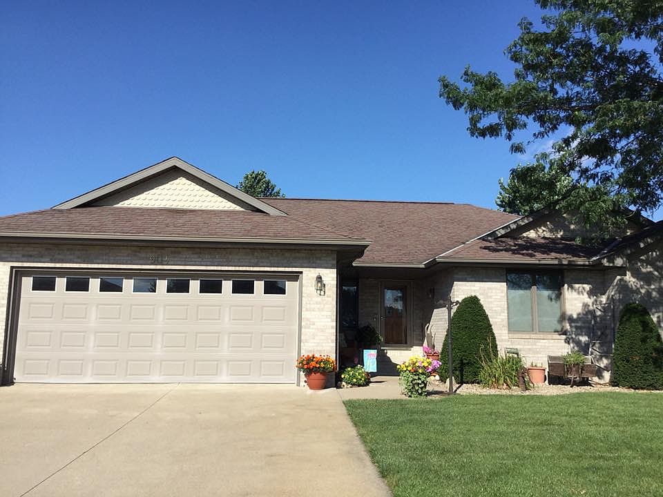 1st image of 904 S Debra Ln