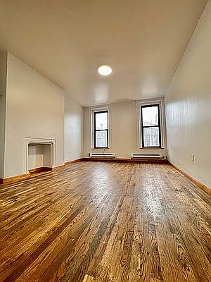 1st image of 137 E Houston St APT 4