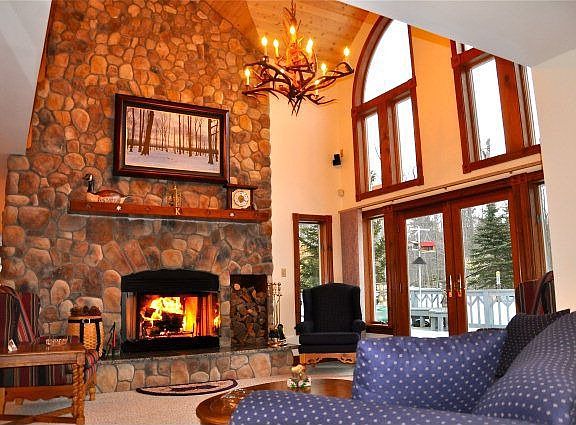 3rd image of 121 Beech Hill Cir