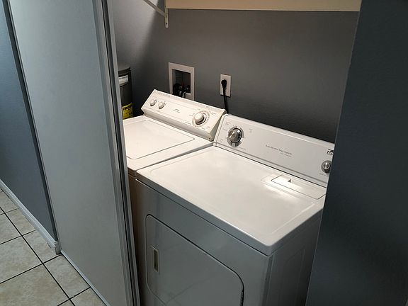 5th image of 1312 E Nelson Ave APT 2