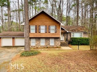 1302 Guinevere Ln, Macon, GA 31220