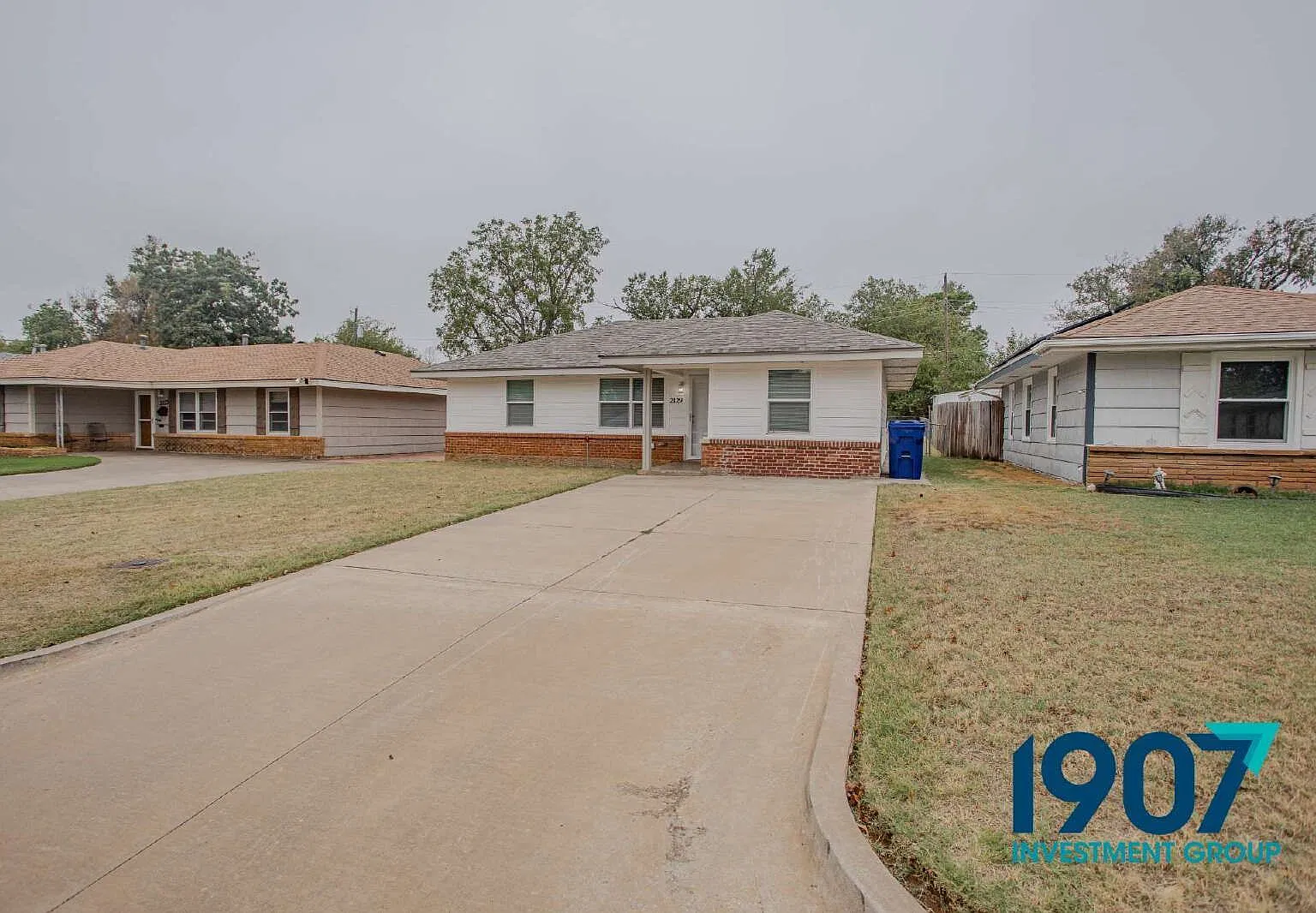 3 bed, 2.0 bath, 758 sqft, $1,400 — Photo 3