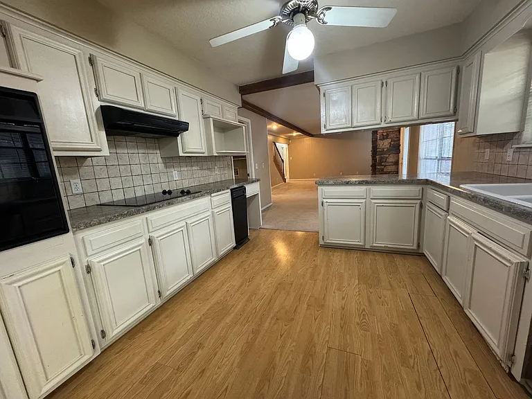 8406 S Gary Ave — Photo 15