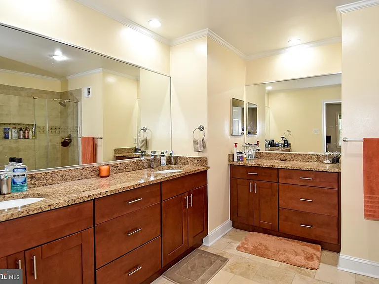 5153 Westbard Ave #15 — Photo 25