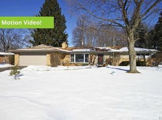 23157 Cass Ave, Farmington, MI 48335