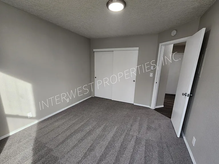 1525 SW 14th Ave #6 — Photo 12