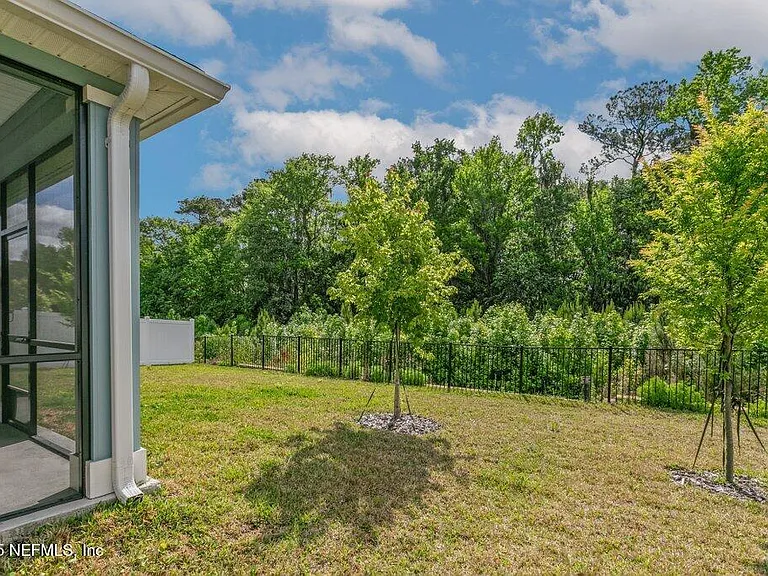 9719 Giada Dr — Photo 40
