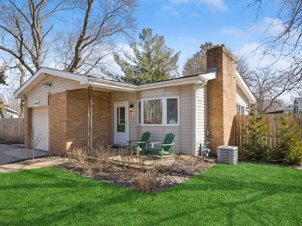 4906 Roberts Rd, McHenry, IL 60051