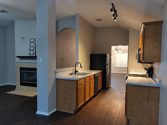 4th image of 5956 Wisdom Creek Dr
