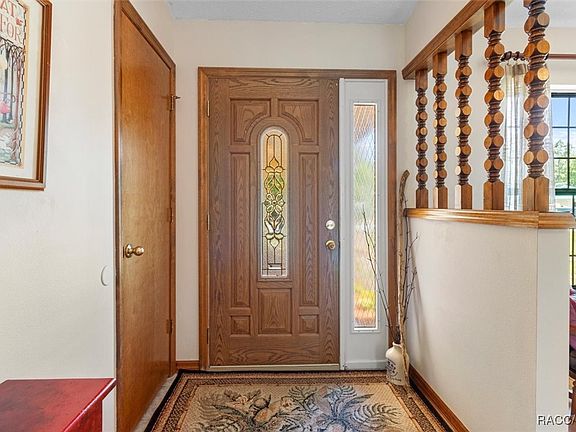 3rd image of 8830 N Amboy Dr