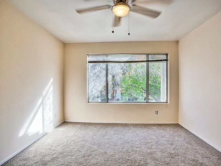 3035 Casey Dr #201 — Photo 9
