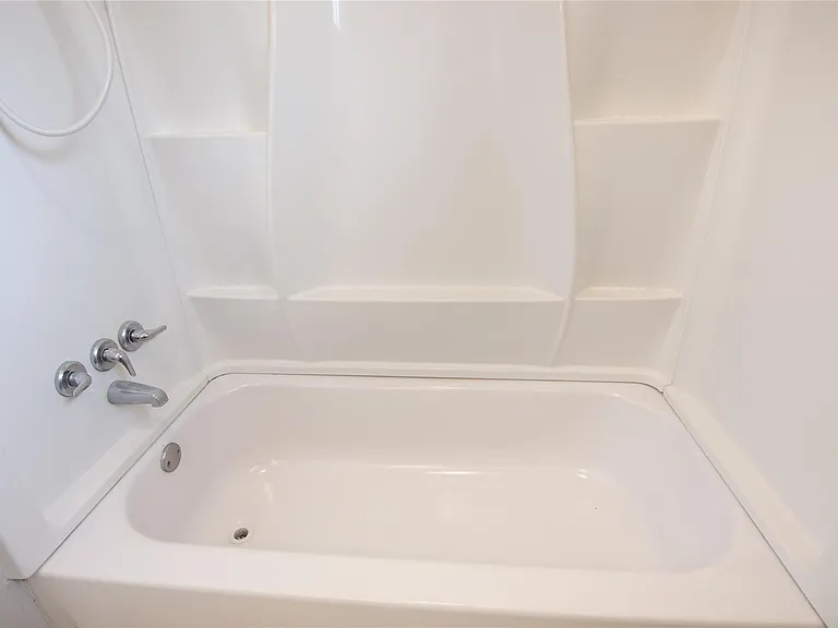 11710 Old Telegraph Rd — Photo 16