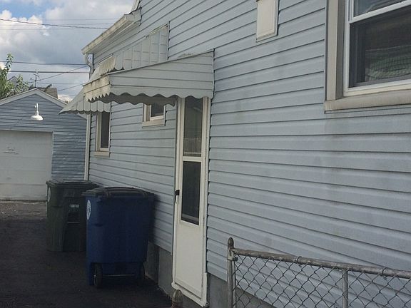 4th image of 2908 Revere Ave
