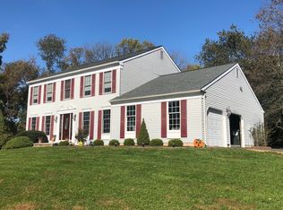 2 N Colts Neck Way, Hockessin, DE 19707