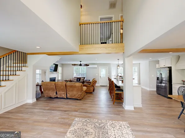 209 Bonnie Sue Dr, Villa Rica, GA 30180
