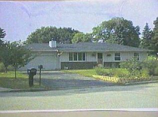 2483 N Bootmaker Dr, Beloit, WI 53511