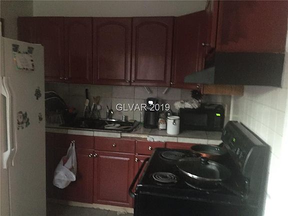 5th image of 517 N 16th St