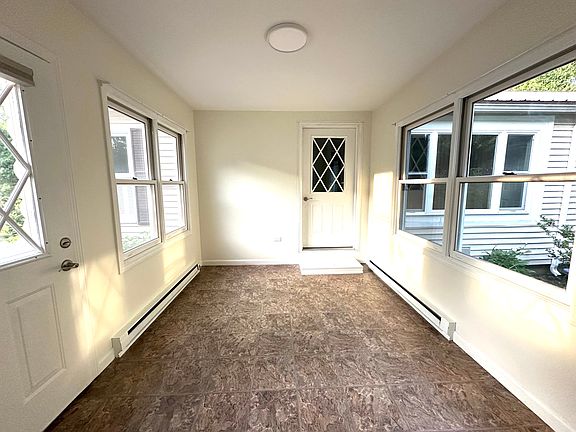 4th image of 1 Walnut Dr