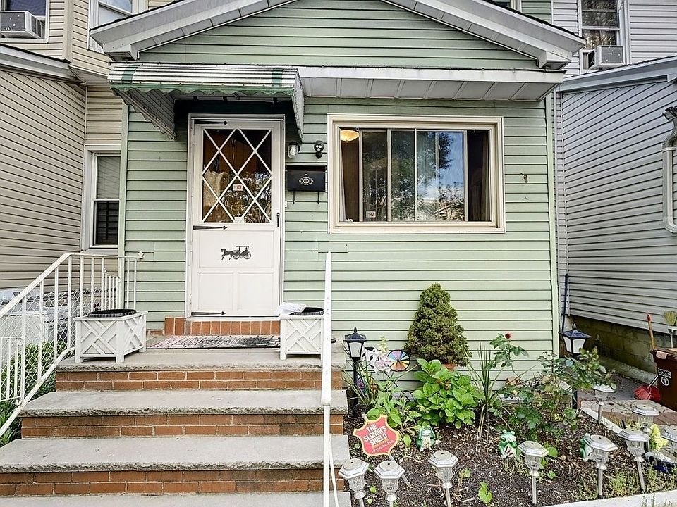 1st image of 107-40 111th St