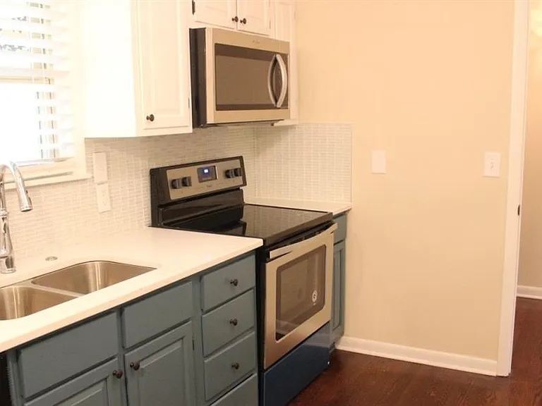 3872 Orchard Rd SE — Photo 11