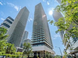 33 Shore Breeze Dr #1208, Toronto, ON M8V 0G1
