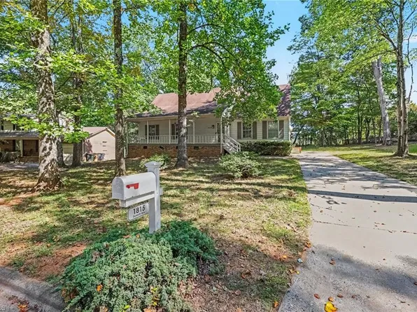 1815 Dunleith Way, Greensboro, NC 27455