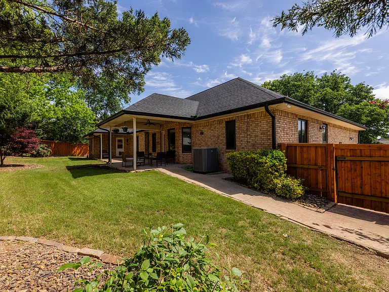 4326 Georgia St — Photo 41