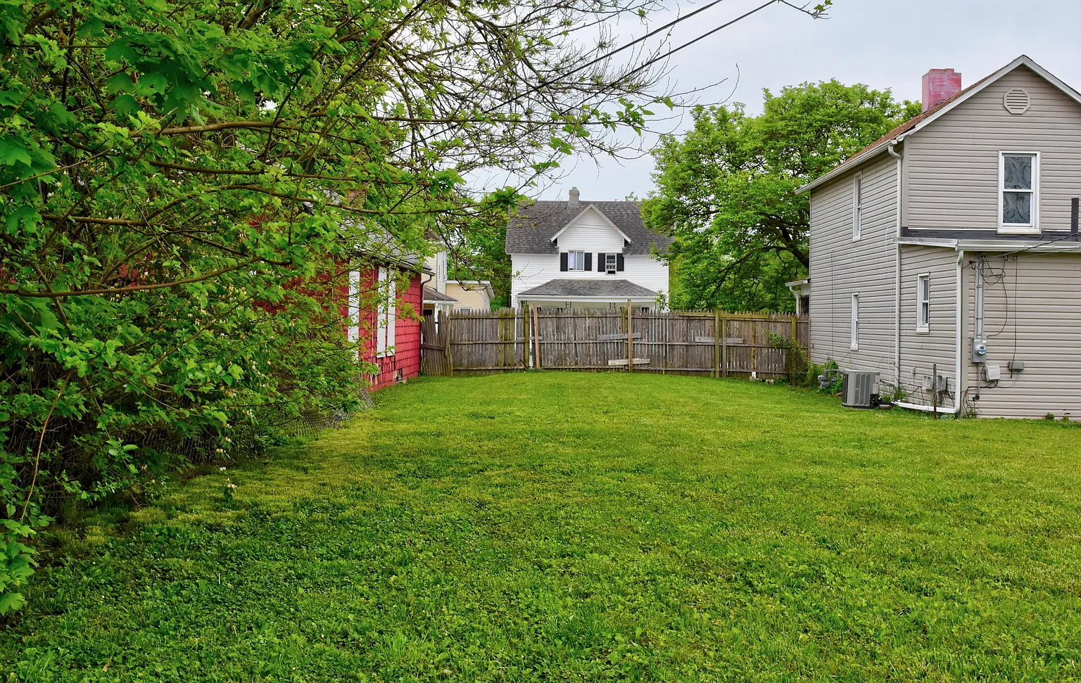 518 E Morrill Ave photo 1