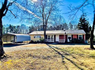 4220 Alamance Church Rd, Liberty, NC 27298