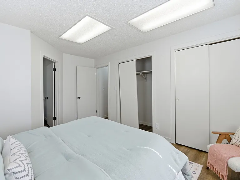 502 N Harper St — Photo 13