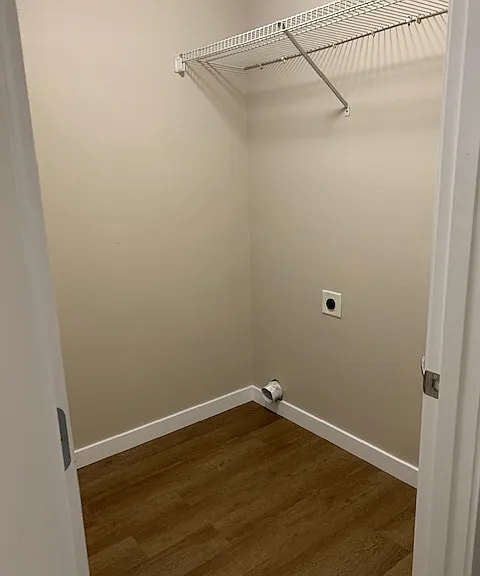 Walk-in closet