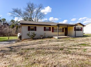 1737 Westside Dr, Maryville, TN 37801