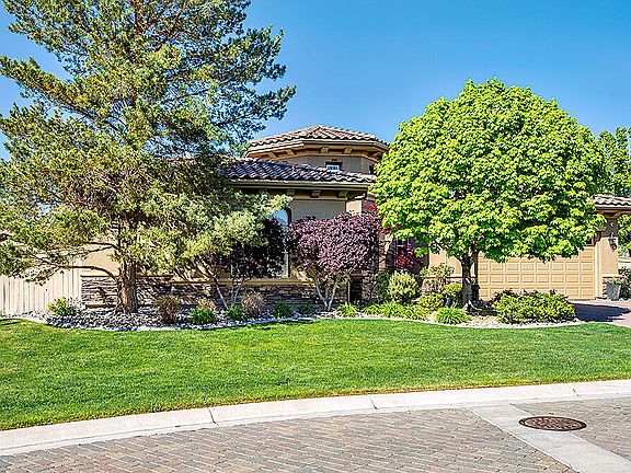 3rd image of 10155 Burghley Ct