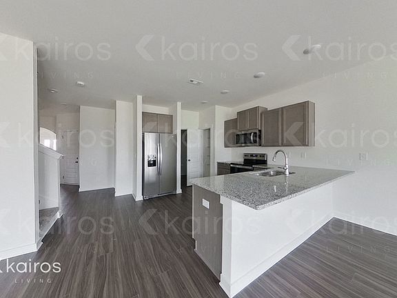 4th image of 6400 Upchurch Dr NW