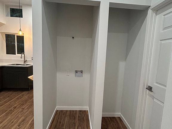 5th image of 5413 W 118th St